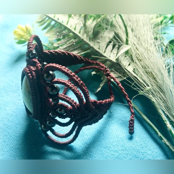 HANDMADE MACRAME CUFF GENUINE JADE AND HEMATITE BEADS - Picture 2 of 6